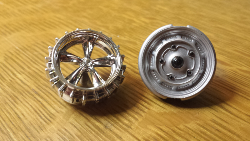 Illustration for article titled Making Stuff: 1:18 Custom Rims